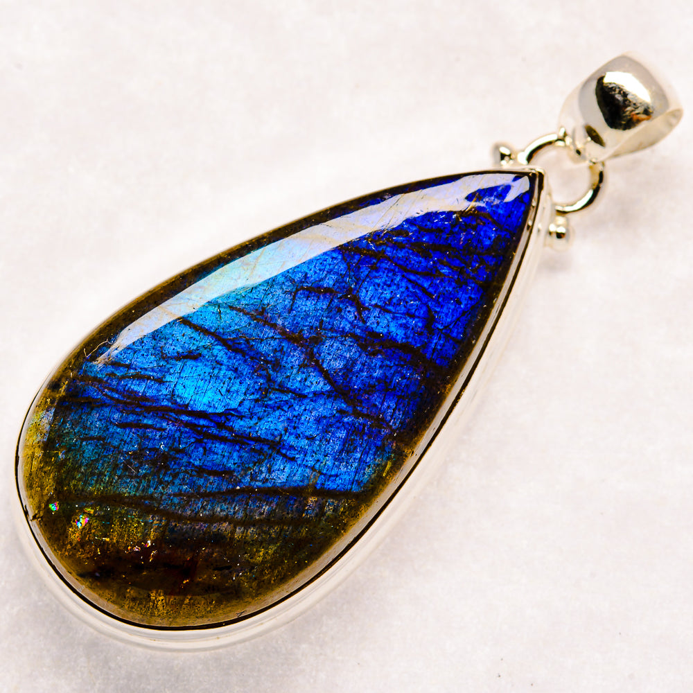 Labradorite Pendants handcrafted by Anasilvercos - PD22609 - Photo 2