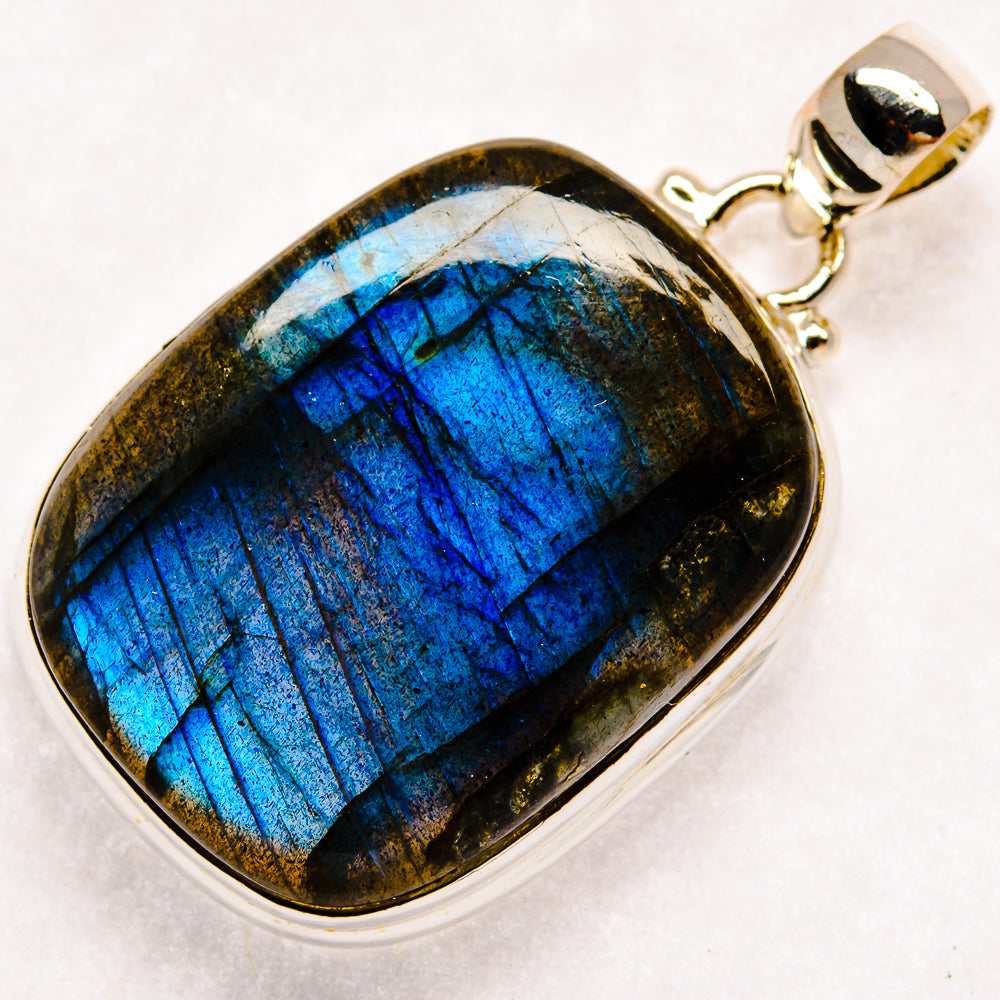 Labradorite Pendants handcrafted by Anasilvercos - PD22612