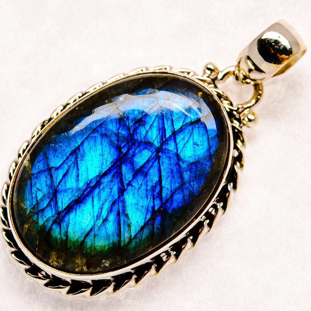 Labradorite Pendants handcrafted by Anasilvercos - PD22614 - Photo 2
