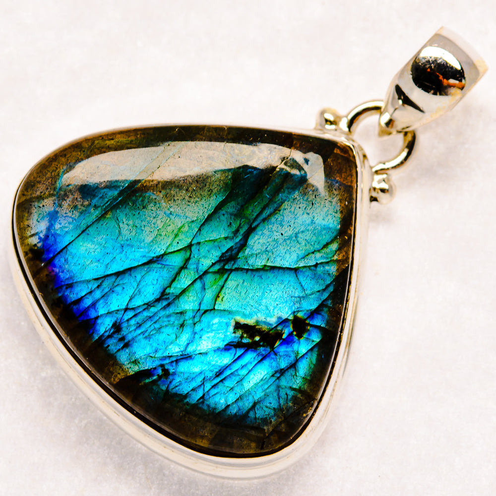 Labradorite Pendants handcrafted by Anasilvercos - PD22615 - Photo 2
