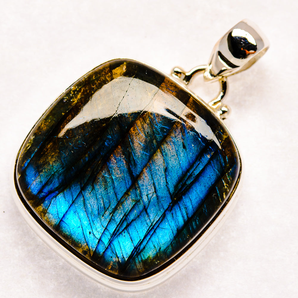Labradorite Pendants handcrafted by Anasilvercos - PD22736 - Photo 2
