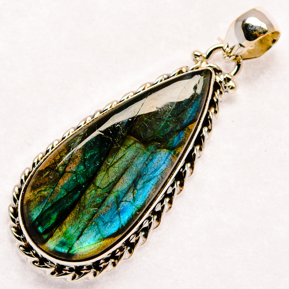 Labradorite Pendants handcrafted by Anasilvercos - PD22737 - Photo 2