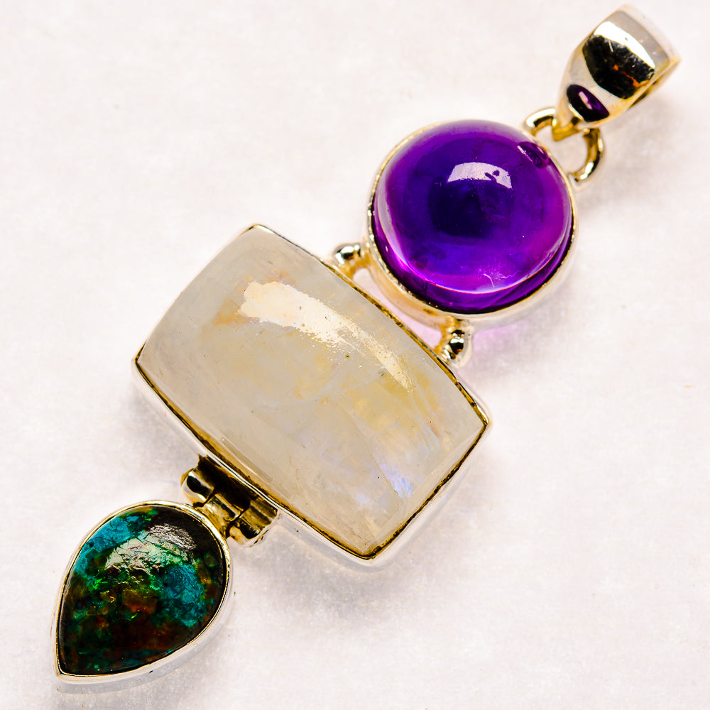Rainbow Moonstone Pendants handcrafted by Anasilvercos - PD22798 - Photo 2