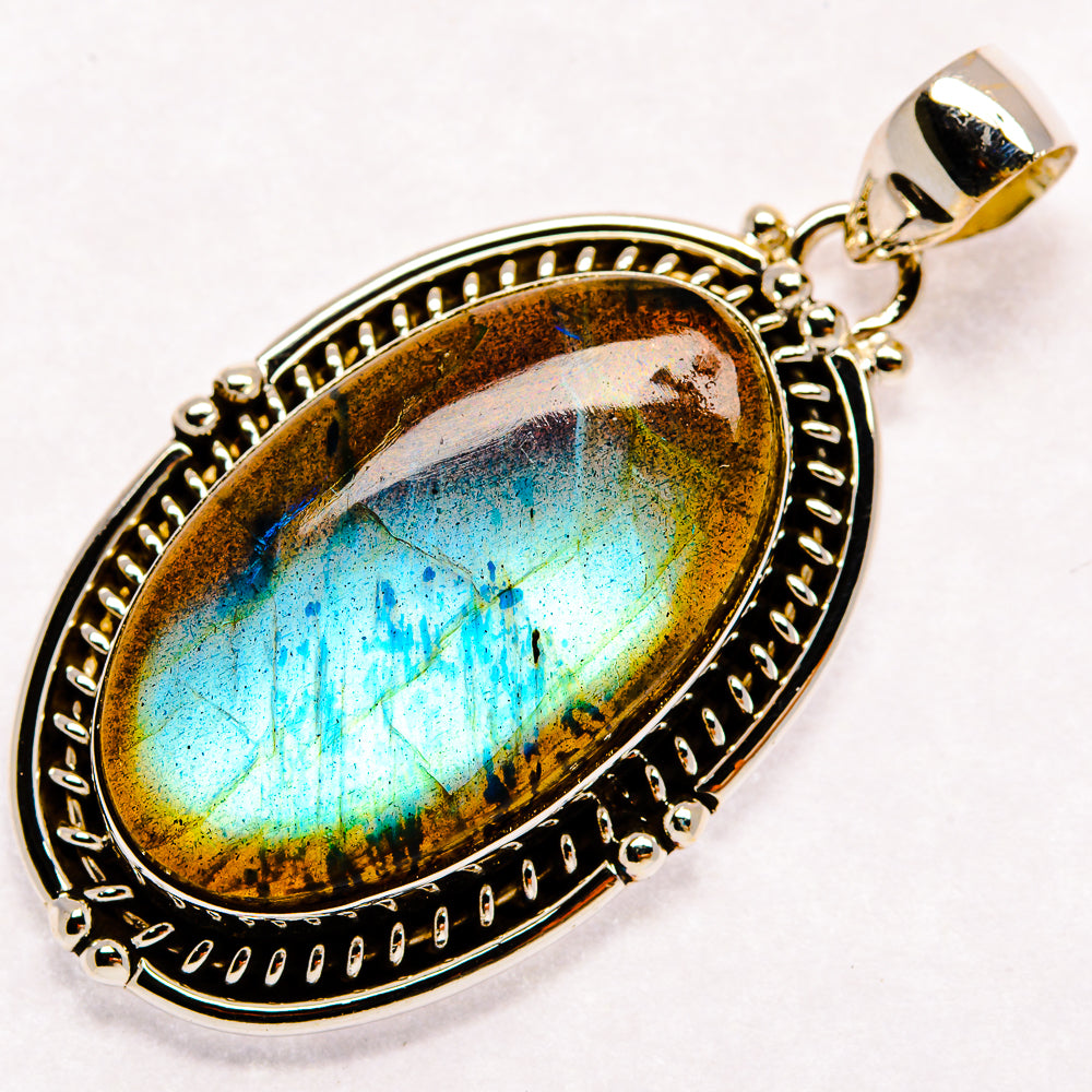 Labradorite Pendants handcrafted by Anasilvercos - PD23037 - Photo 2