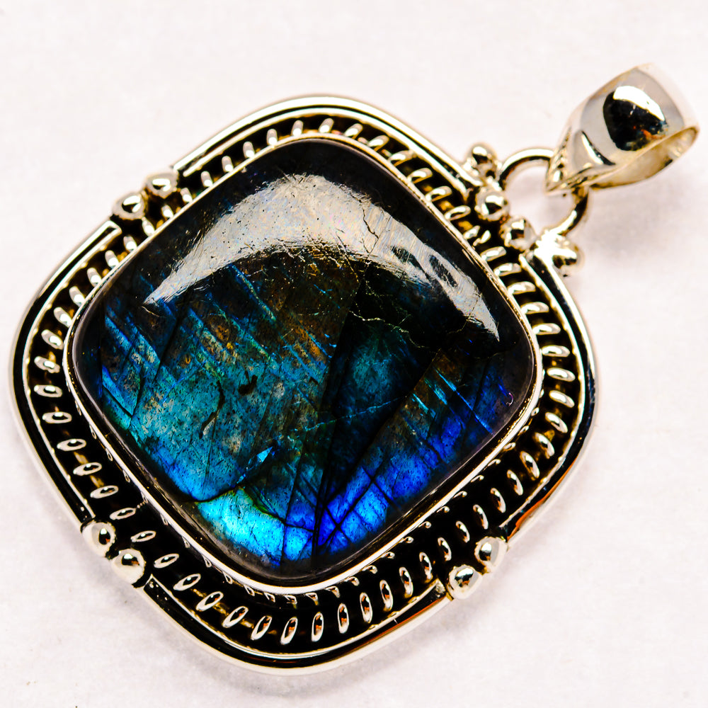 Labradorite Pendants handcrafted by Anasilvercos - PD23144 - Photo 2