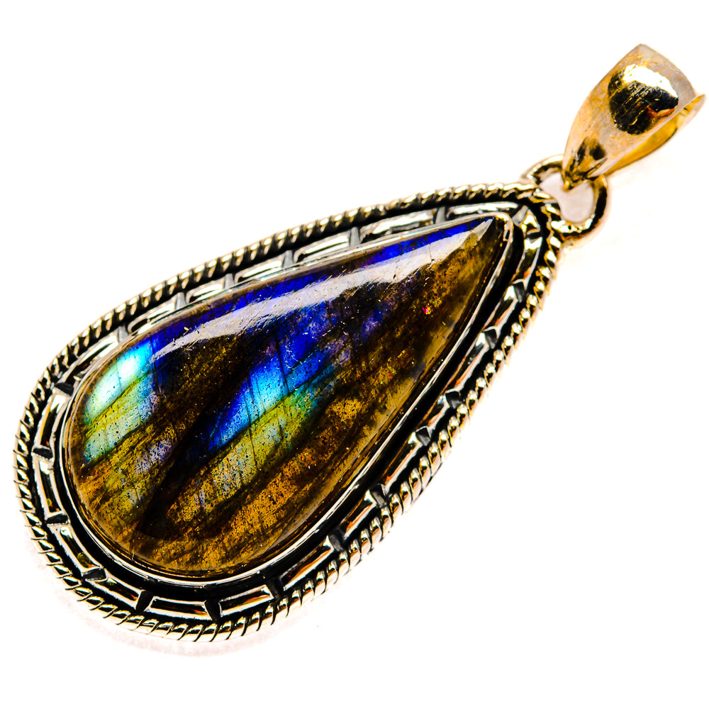 Labradorite Pendants handcrafted by Anasilvercos - PD24387 - Photo 2