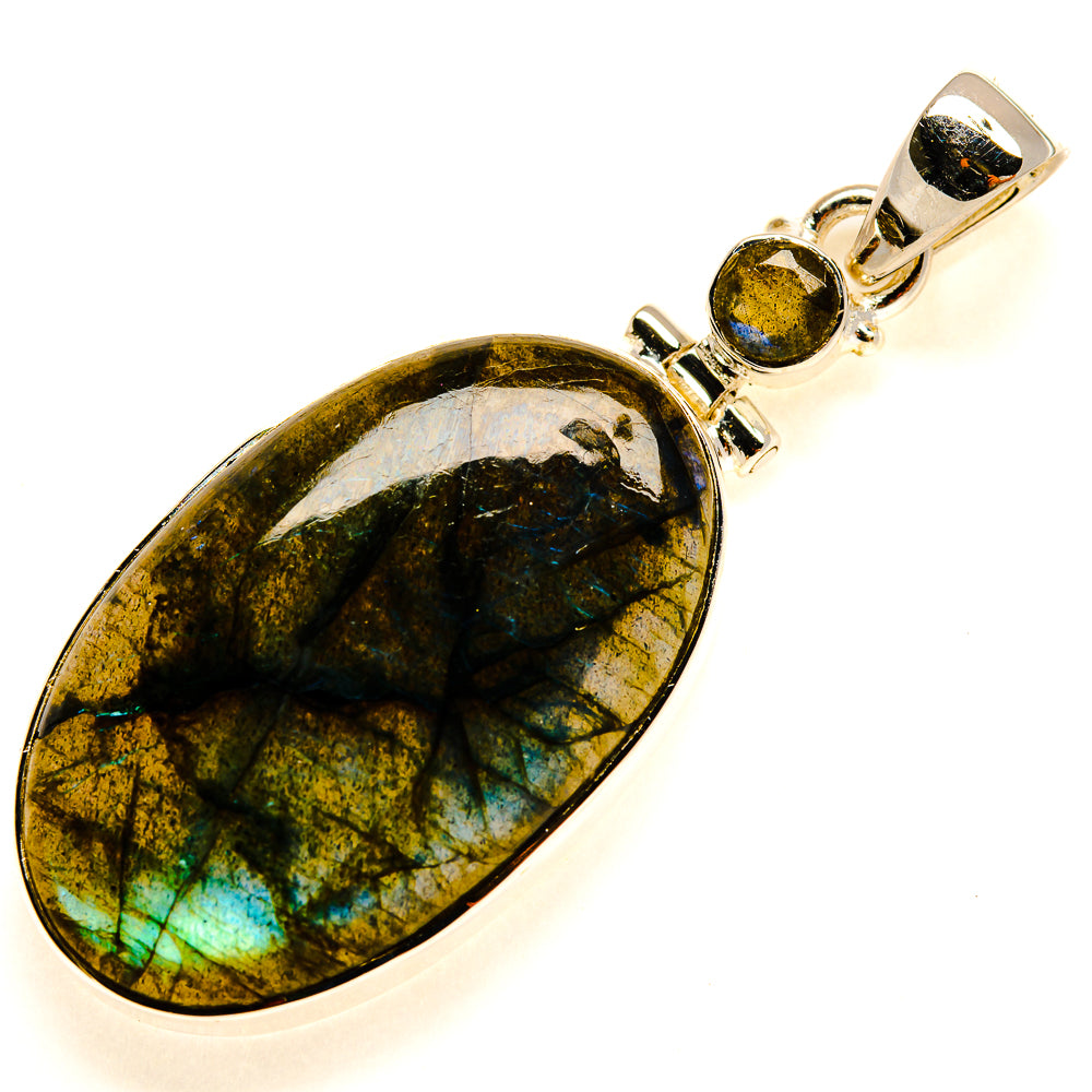 Labradorite Pendants handcrafted by Anasilvercos - PD24791 - Photo 2