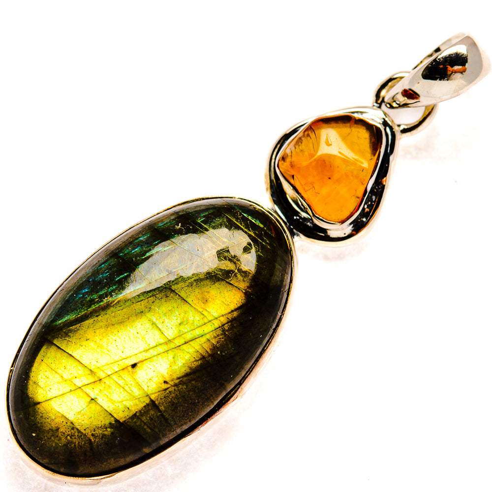 Labradorite Pendants handcrafted by Anasilvercos - PD25206 - Photo 2