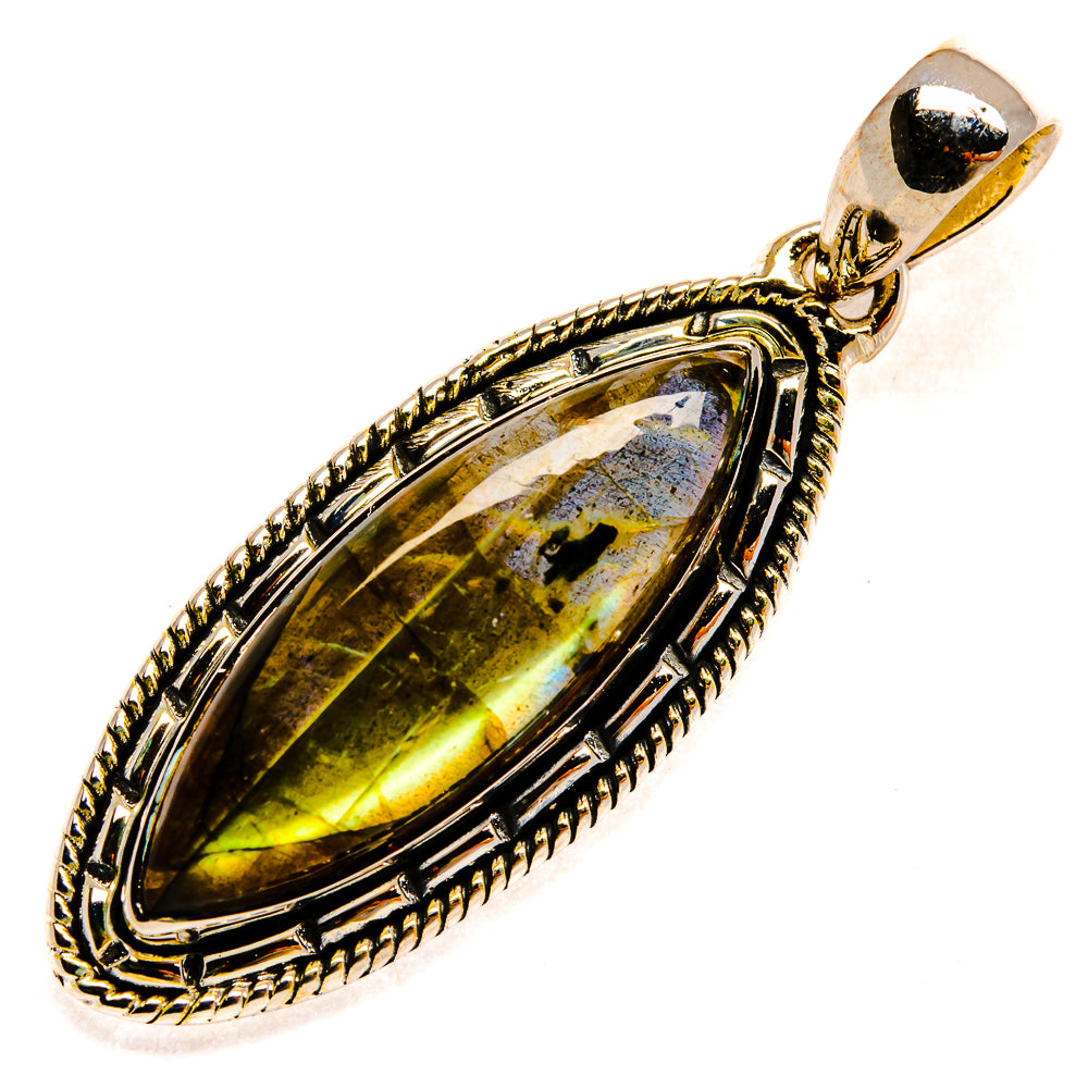 Labradorite Pendants handcrafted by Anasilvercos - PD25692 - Photo 2