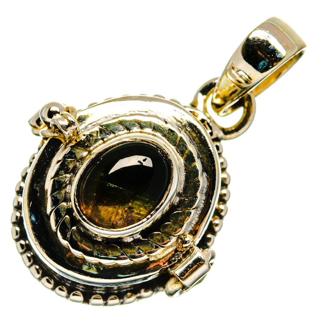 Green Tourmaline Pendants handcrafted by Anasilvercos - PD26573 - Photo 2