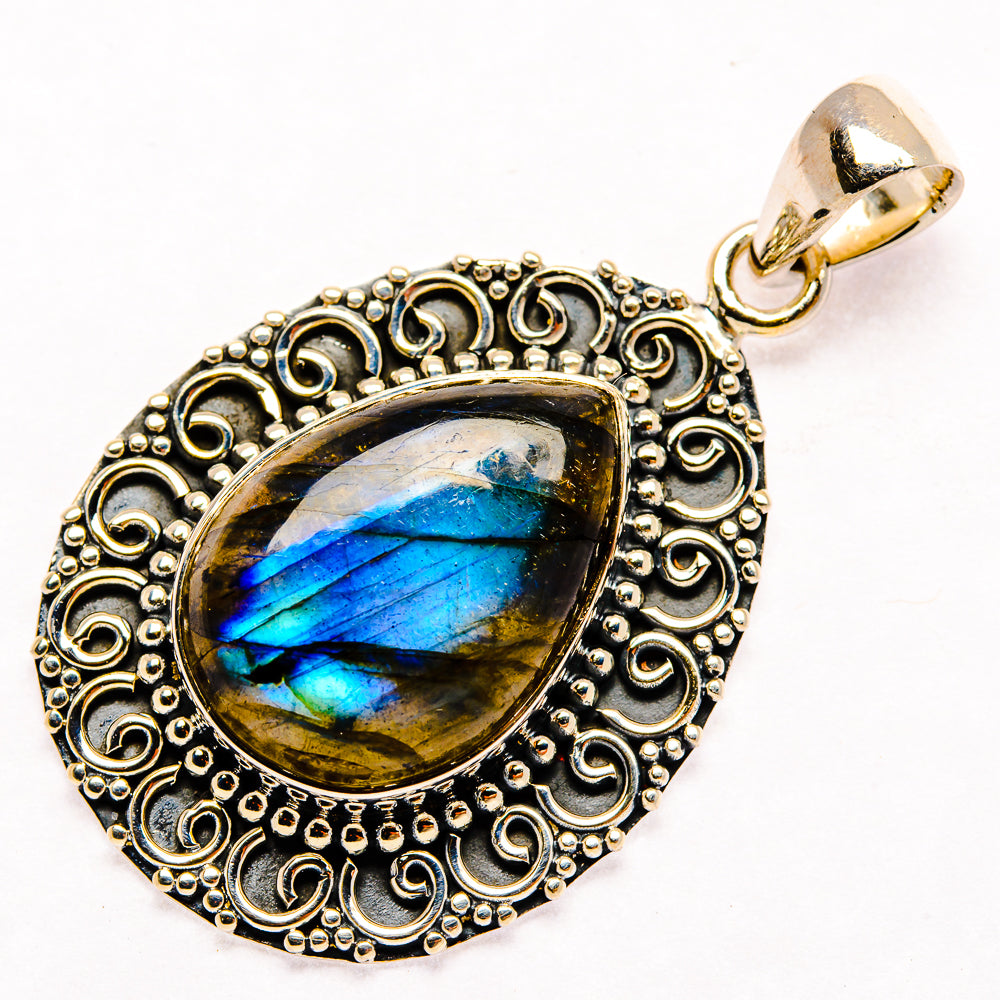 Labradorite Pendants handcrafted by Anasilvercos - PD26800 - Photo 2