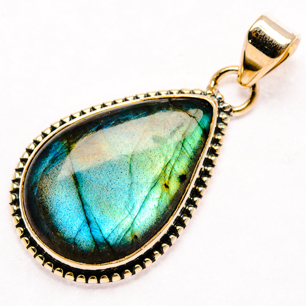 Labradorite Pendants handcrafted by Anasilvercos - PD26804 - Photo 2