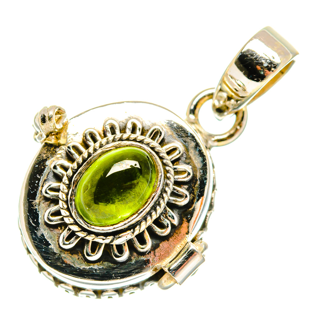 Peridot Pendants handcrafted by Anasilvercos - PD27124 - Photo 2