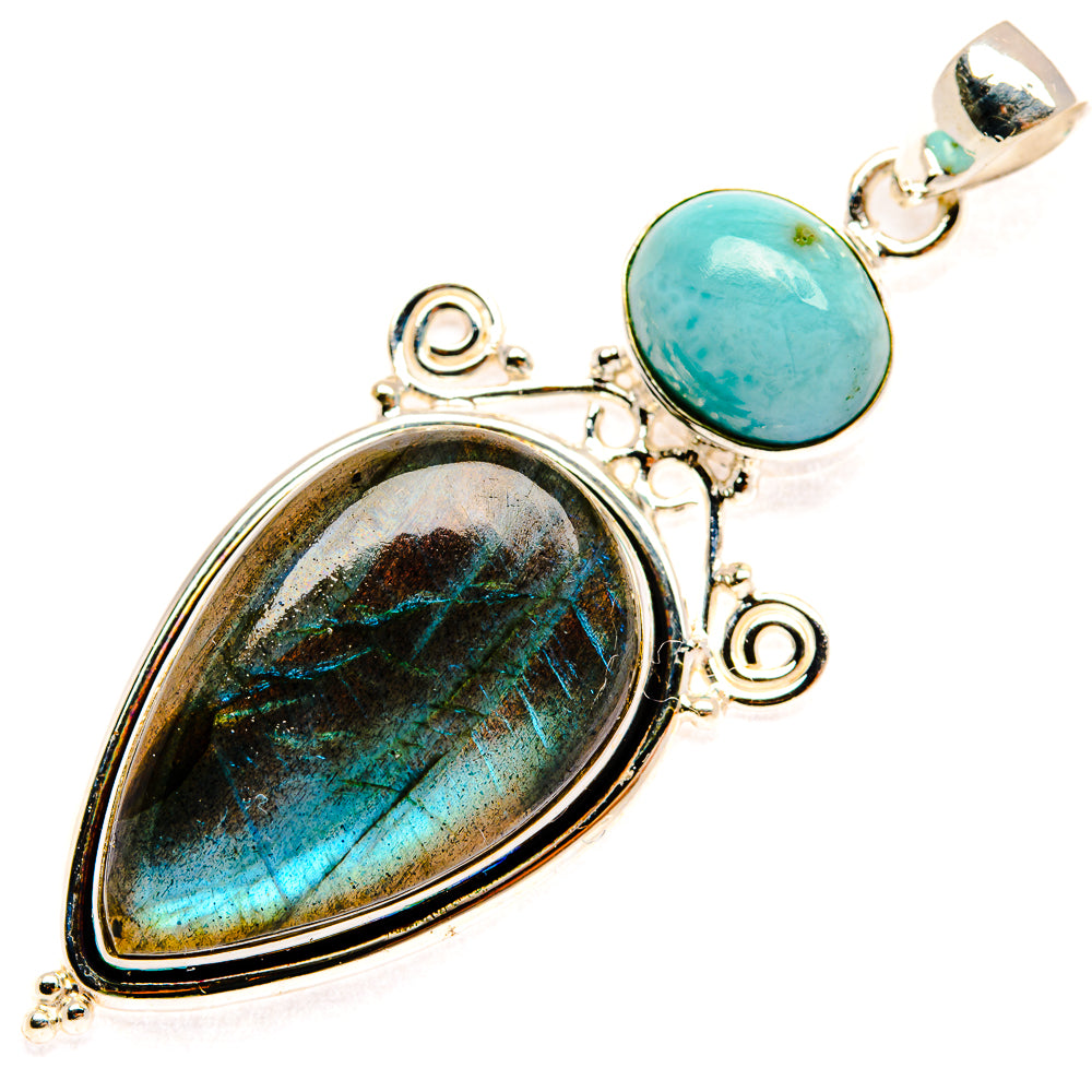 Labradorite Pendants handcrafted by Anasilvercos - PD27231 - Photo 2
