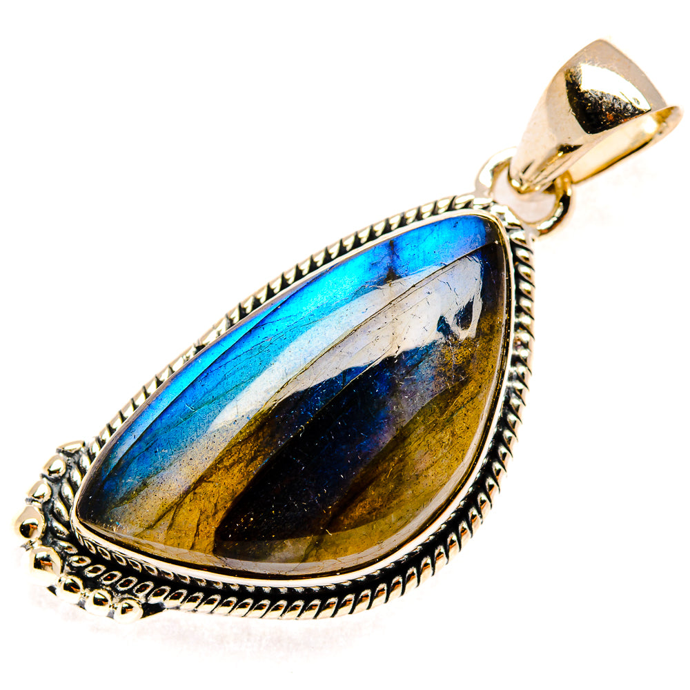 Labradorite Pendants handcrafted by Anasilvercos - PD27247 - Photo 2