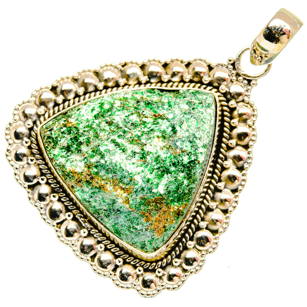 Green Fuchsite Pendants handcrafted by Anasilvercos - PD27337 - Photo 2