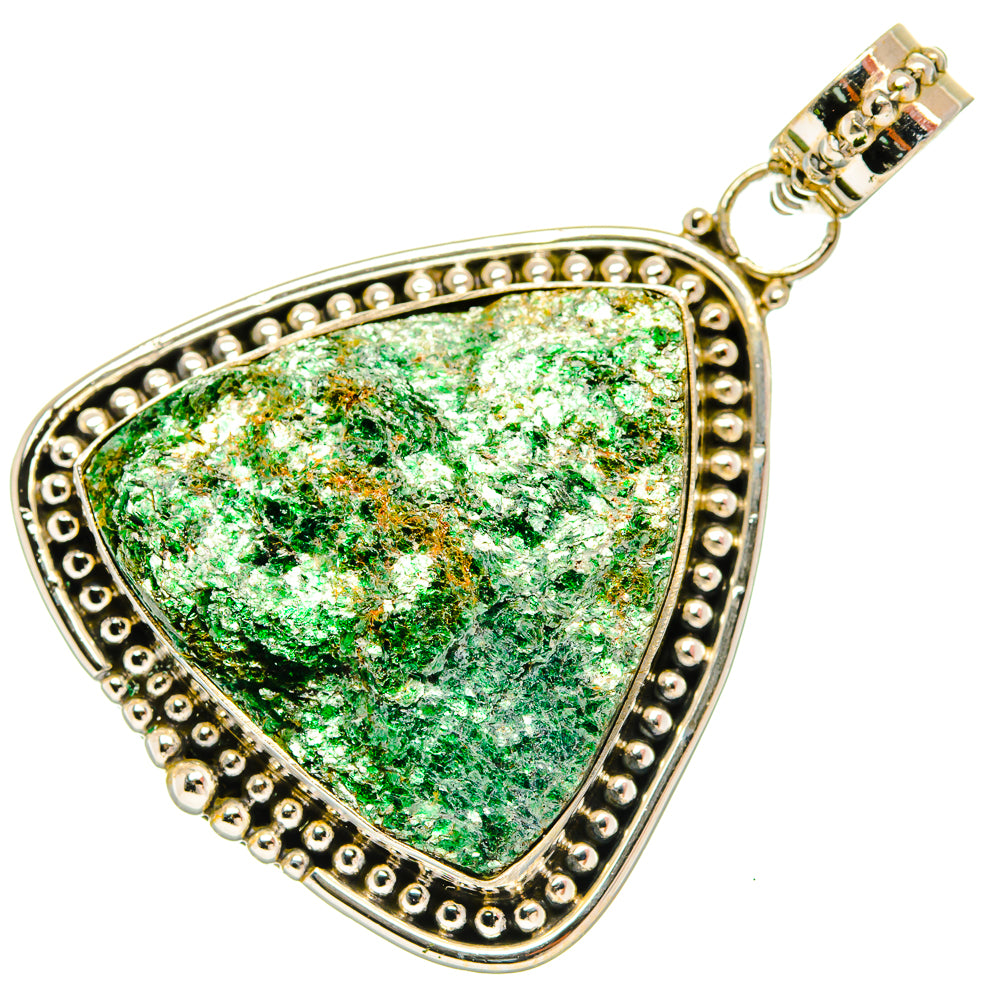 Green Fuchsite Pendants handcrafted by Anasilvercos - PD27338 - Photo 2