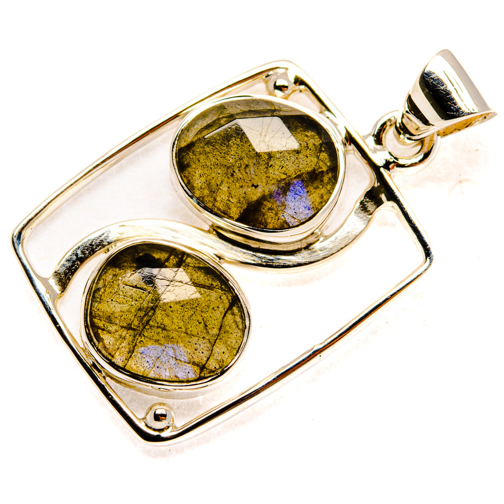 Labradorite Pendants handcrafted by Anasilvercos - PD28003 - Photo 2