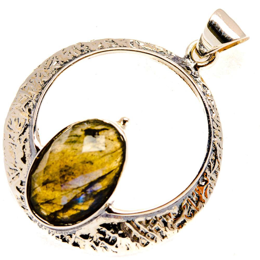 Labradorite Pendants handcrafted by Anasilvercos - PD28019 - Photo 2