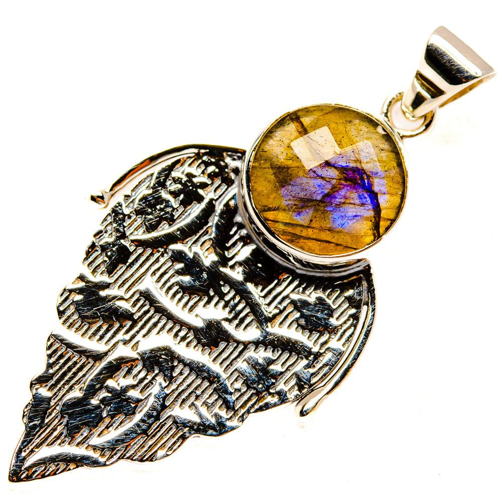 Labradorite Pendants handcrafted by Anasilvercos - PD28027 - Photo 2