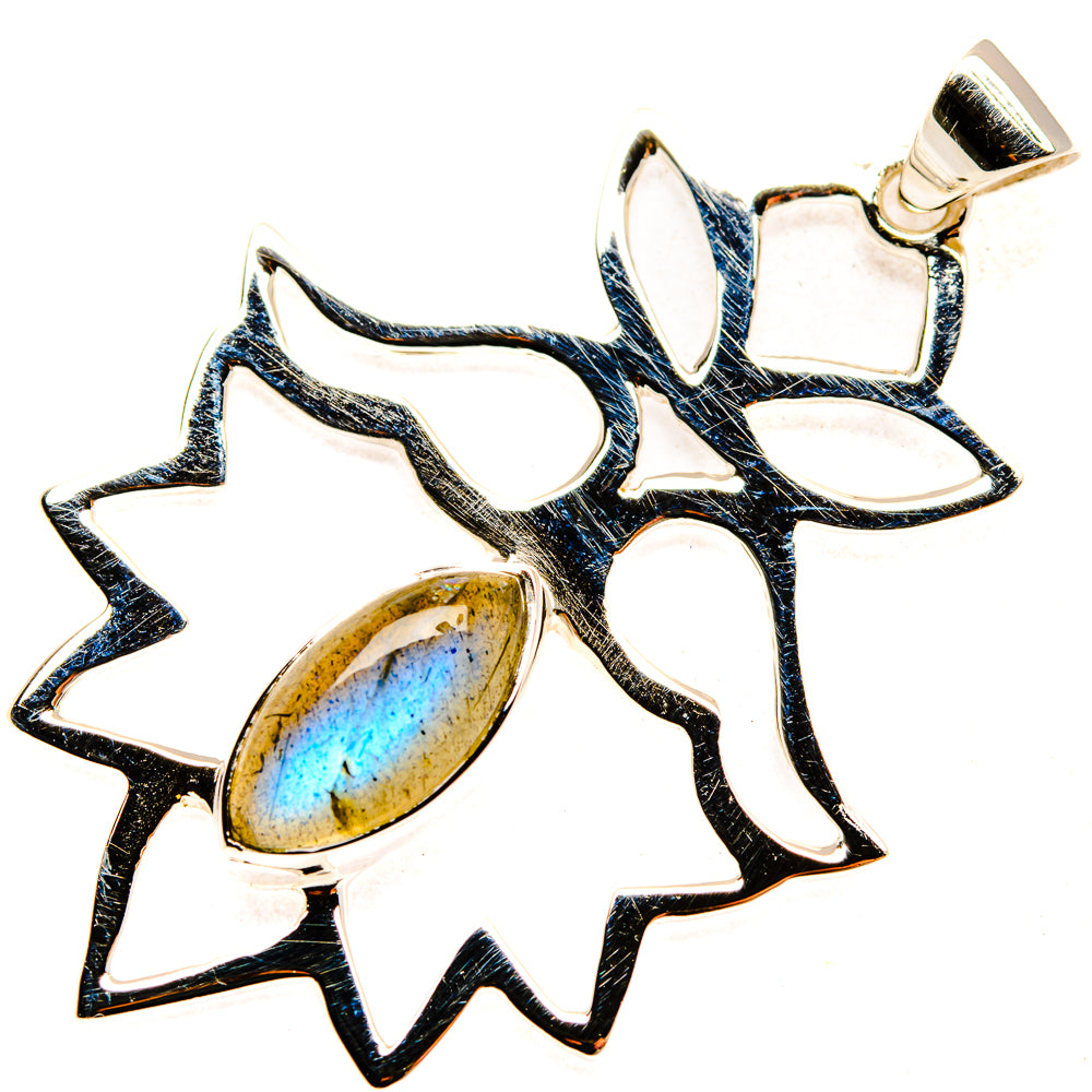 Labradorite Pendants handcrafted by Anasilvercos - PD28046 - Photo 2