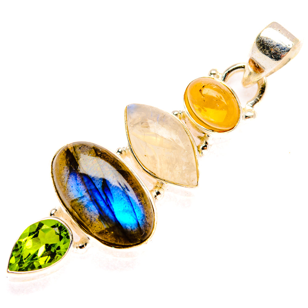 Labradorite Pendants handcrafted by Anasilvercos - PD28135 - Photo 2