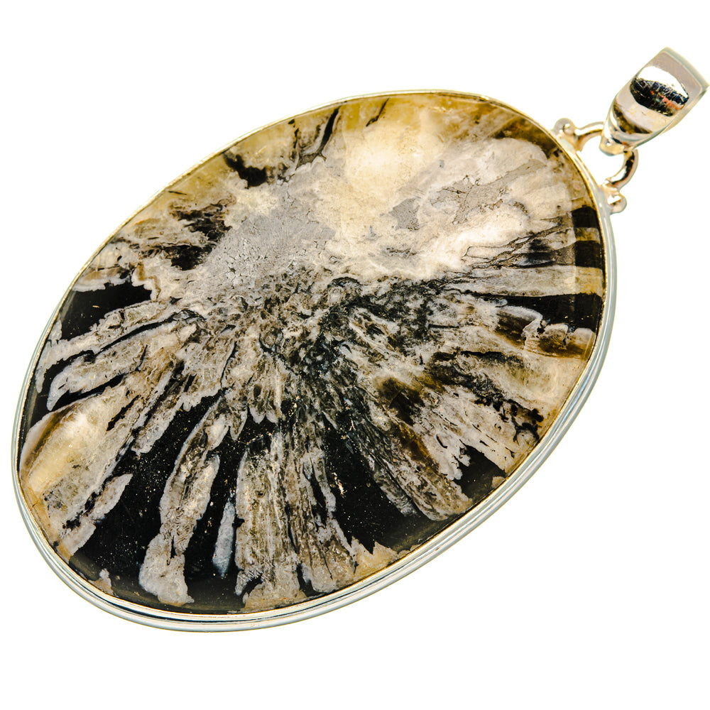 Chrysanthemum Stone Pendants handcrafted by Anasilvercos - PD28212 - Photo 2