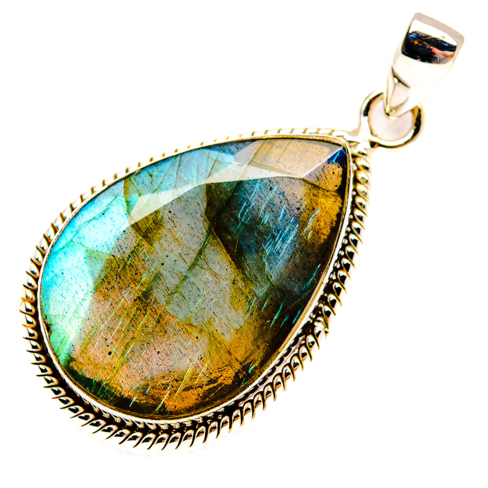Labradorite Pendants handcrafted by Anasilvercos - PD28457 - Photo 2