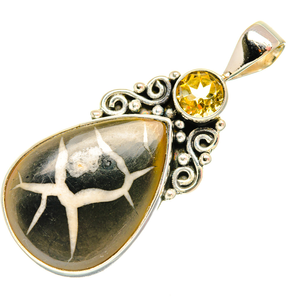 Septarian Geode Pendants handcrafted by Anasilvercos - PD28873 - Photo 2