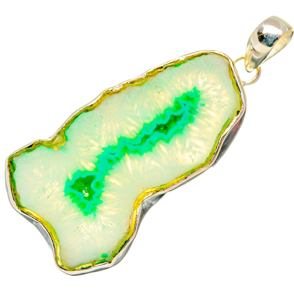 Green Geode Slice Pendants handcrafted by Anasilvercos - PD29052 - Photo 2