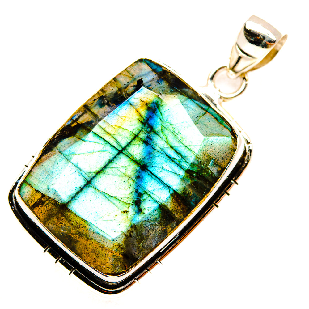 Labradorite Pendants handcrafted by Anasilvercos - PD29108 - Photo 2