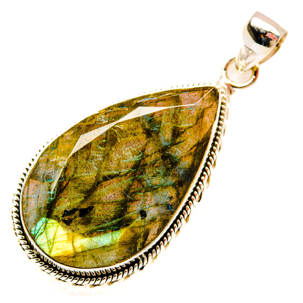 Labradorite Pendants handcrafted by Anasilvercos - PD29131 - Photo 2