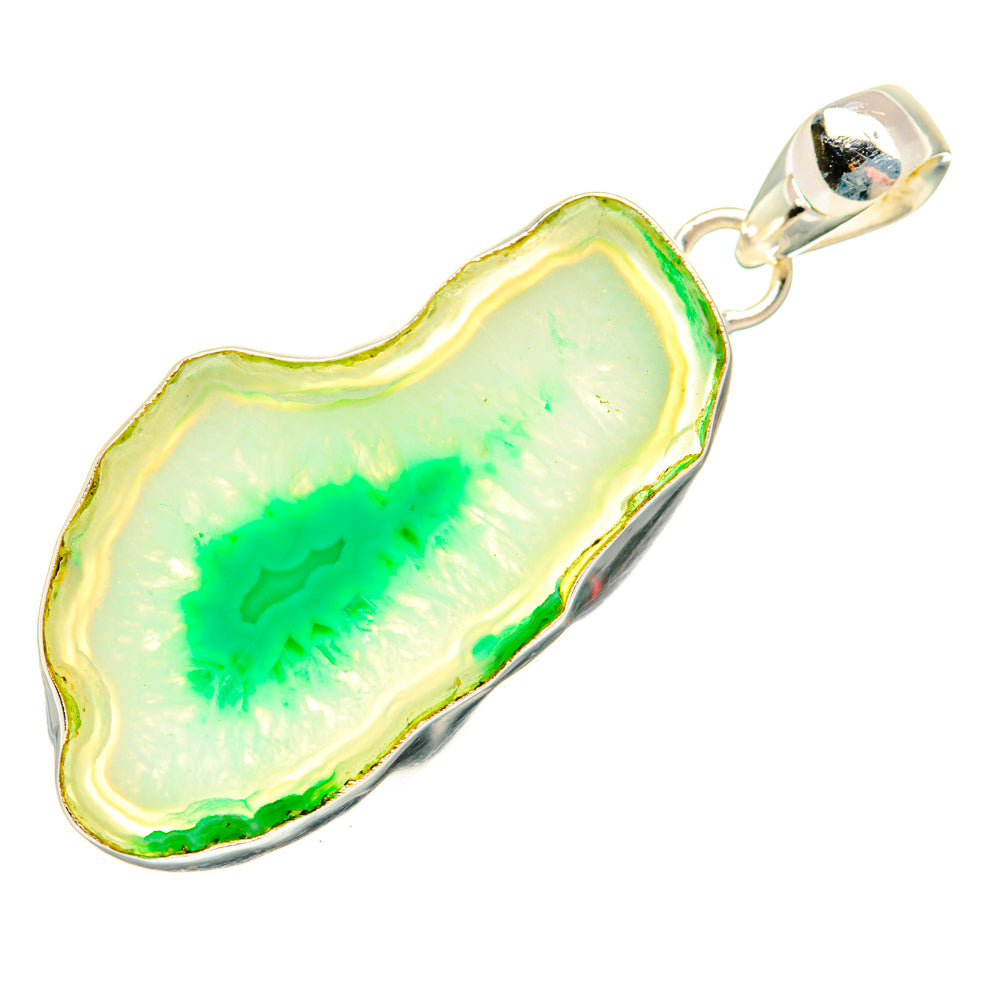 Green Geode Slice Pendants handcrafted by Anasilvercos - PD29189 - Photo 2