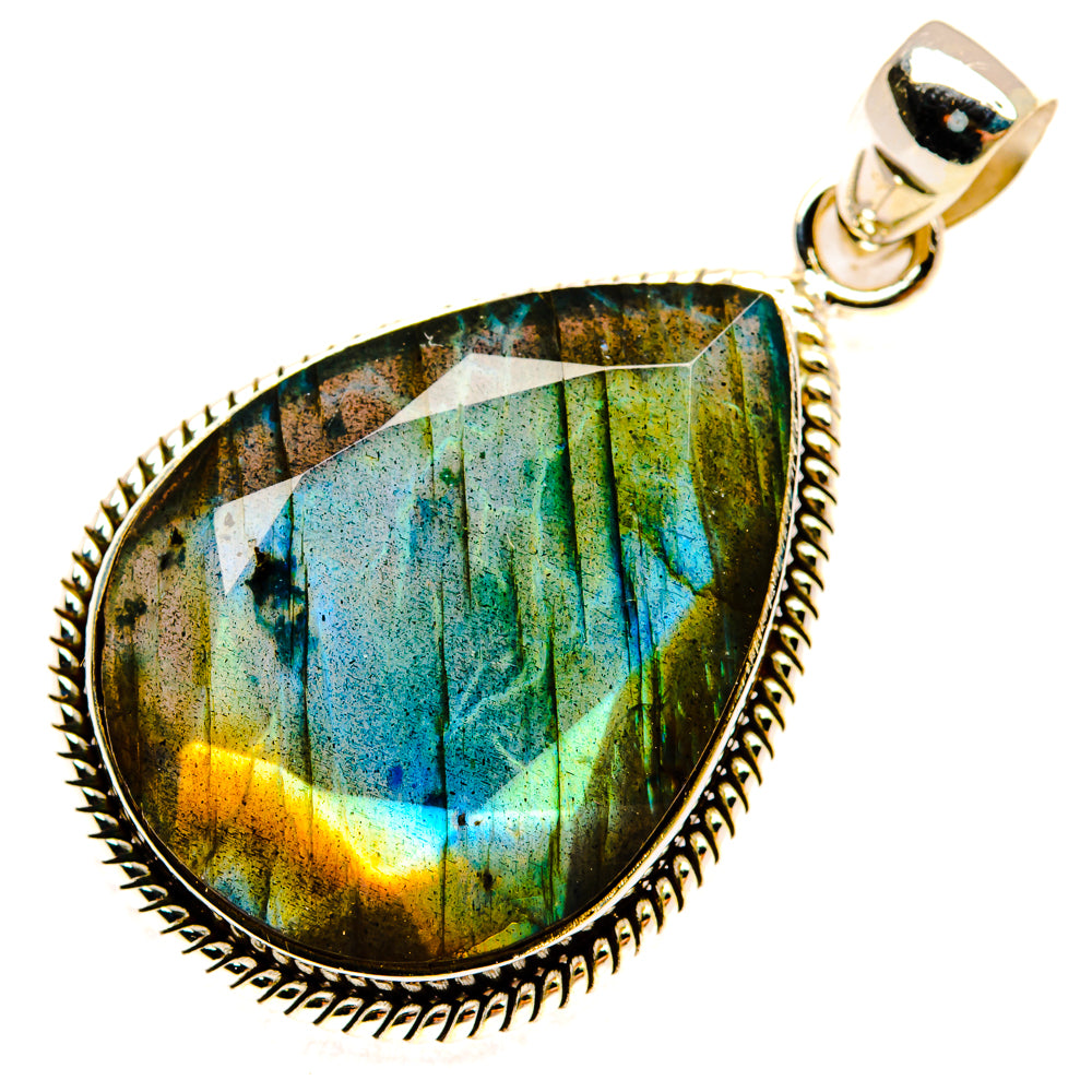 Labradorite Pendants handcrafted by Anasilvercos - PD29335 - Photo 2