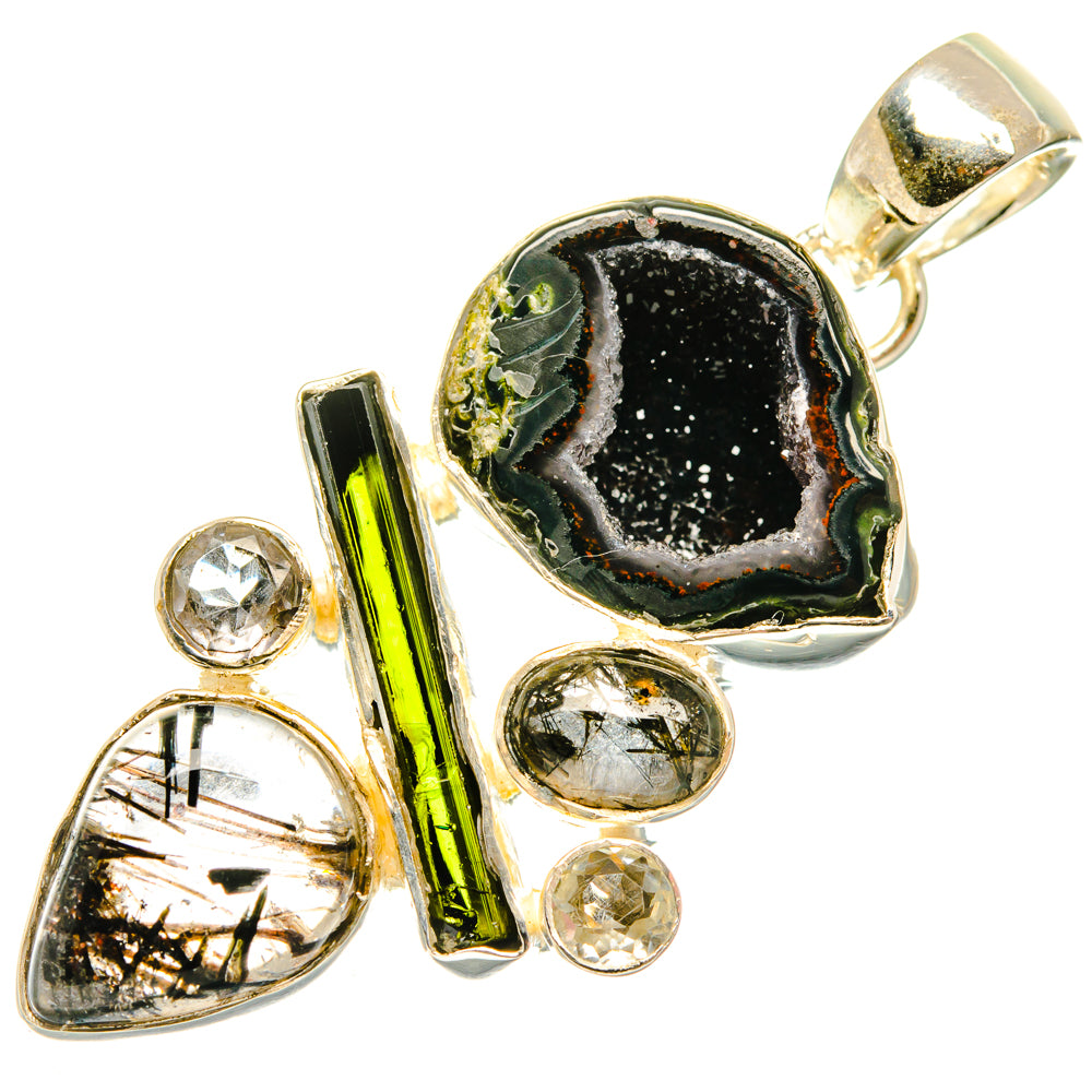 Coconut Geode Slice Pendants handcrafted by Anasilvercos - PD29815 - Photo 2