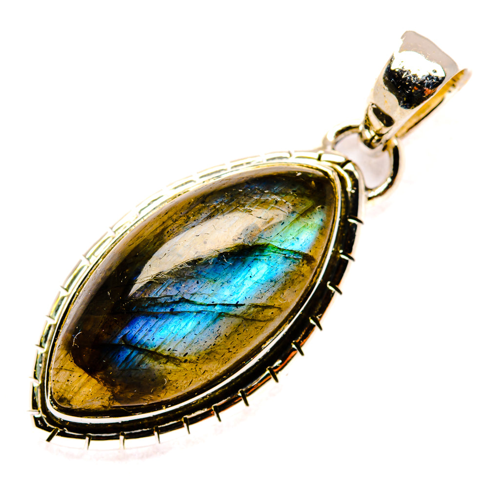 Labradorite Pendants handcrafted by Anasilvercos - PD29907 - Photo 2