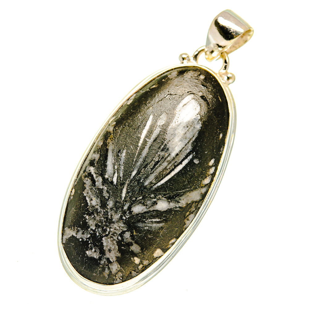 Chrysanthemum Stone Pendants handcrafted by Anasilvercos - PD3049