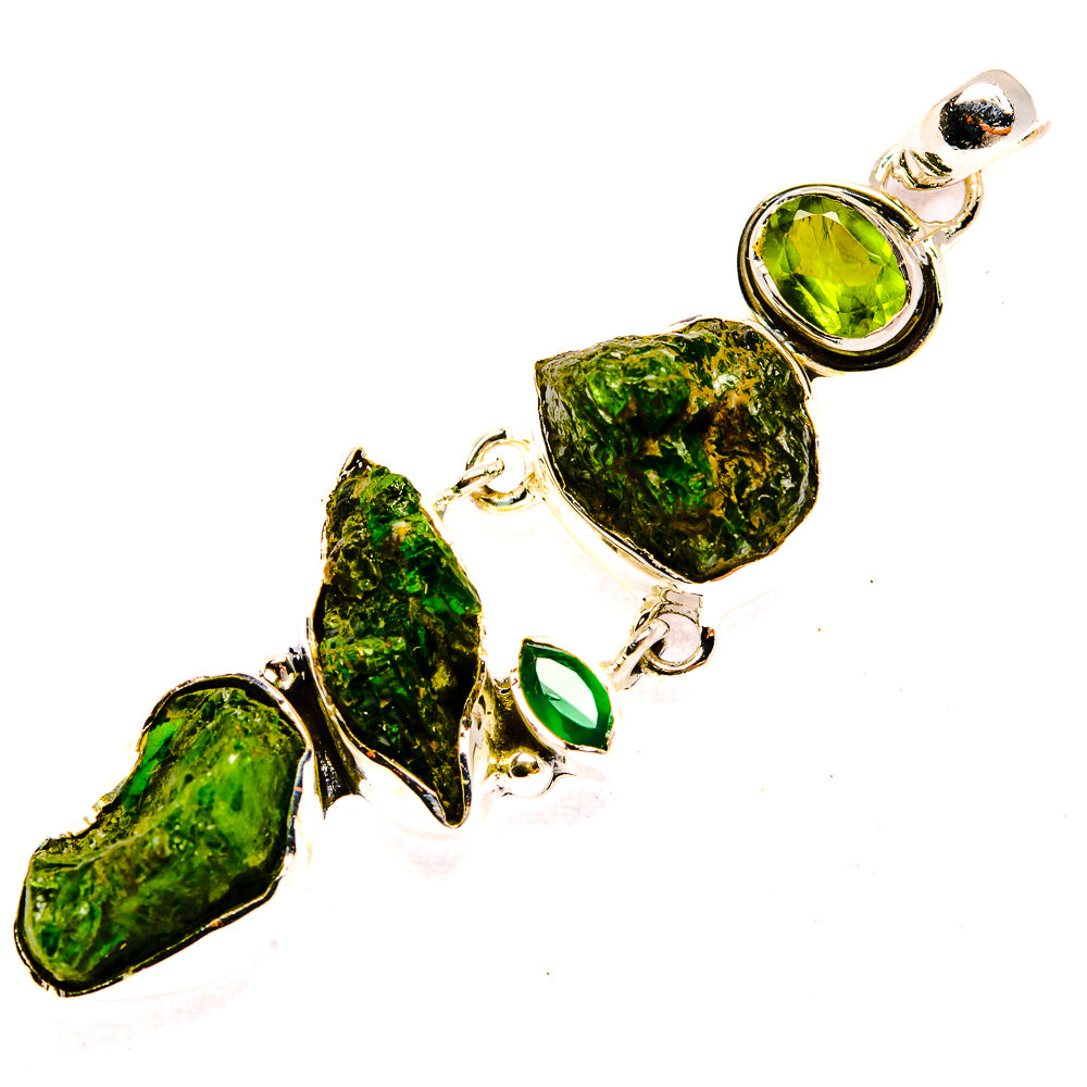 Chrome Diopside Pendants handcrafted by Anasilvercos - PD31358 - Photo 2