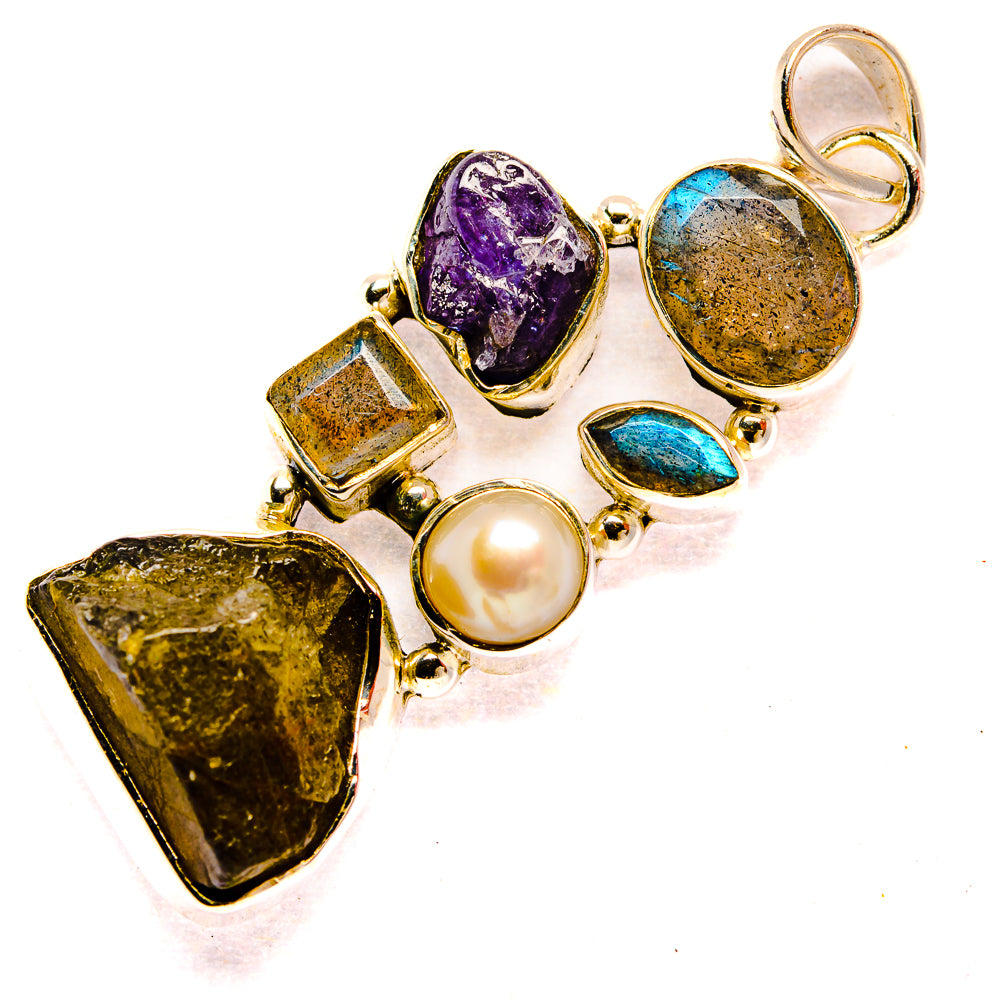 Labradorite Pendants handcrafted by Anasilvercos - PD31381 - Photo 2