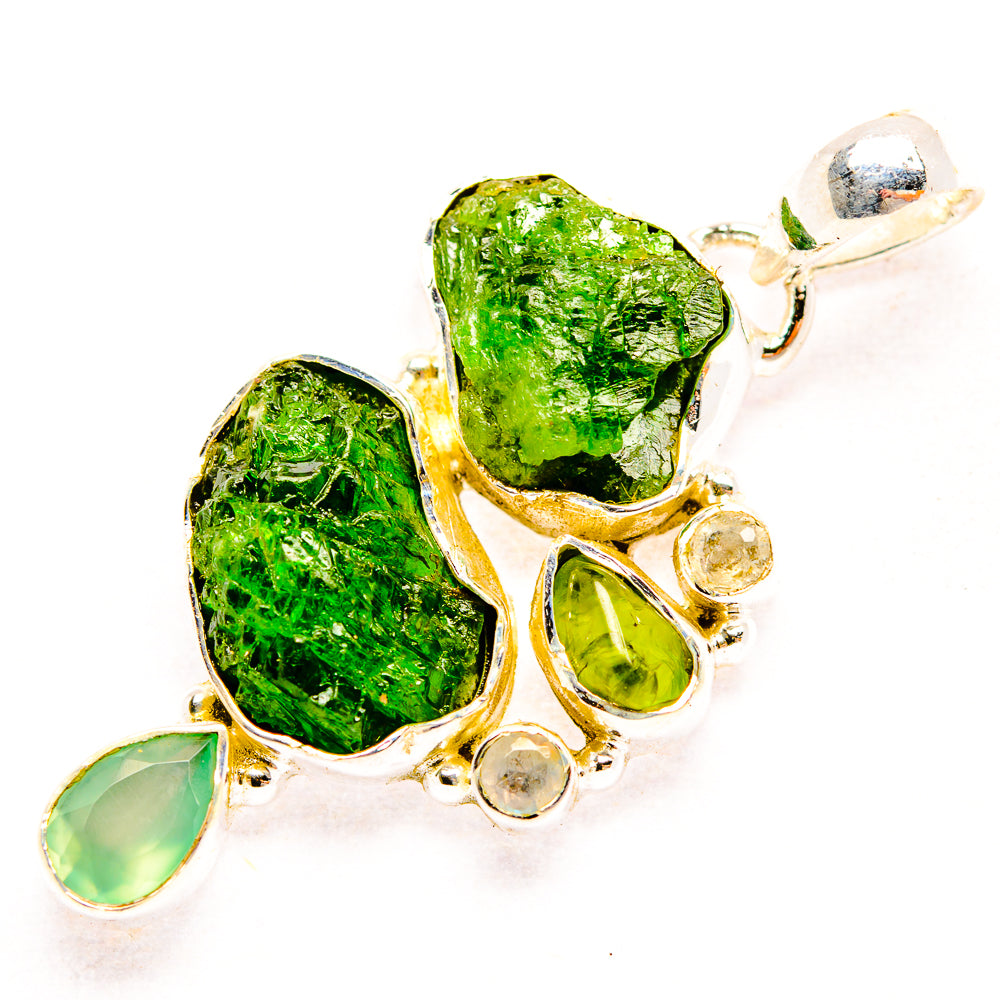 Chrome Diopside Pendants handcrafted by Anasilvercos - PD31892 - Photo 2