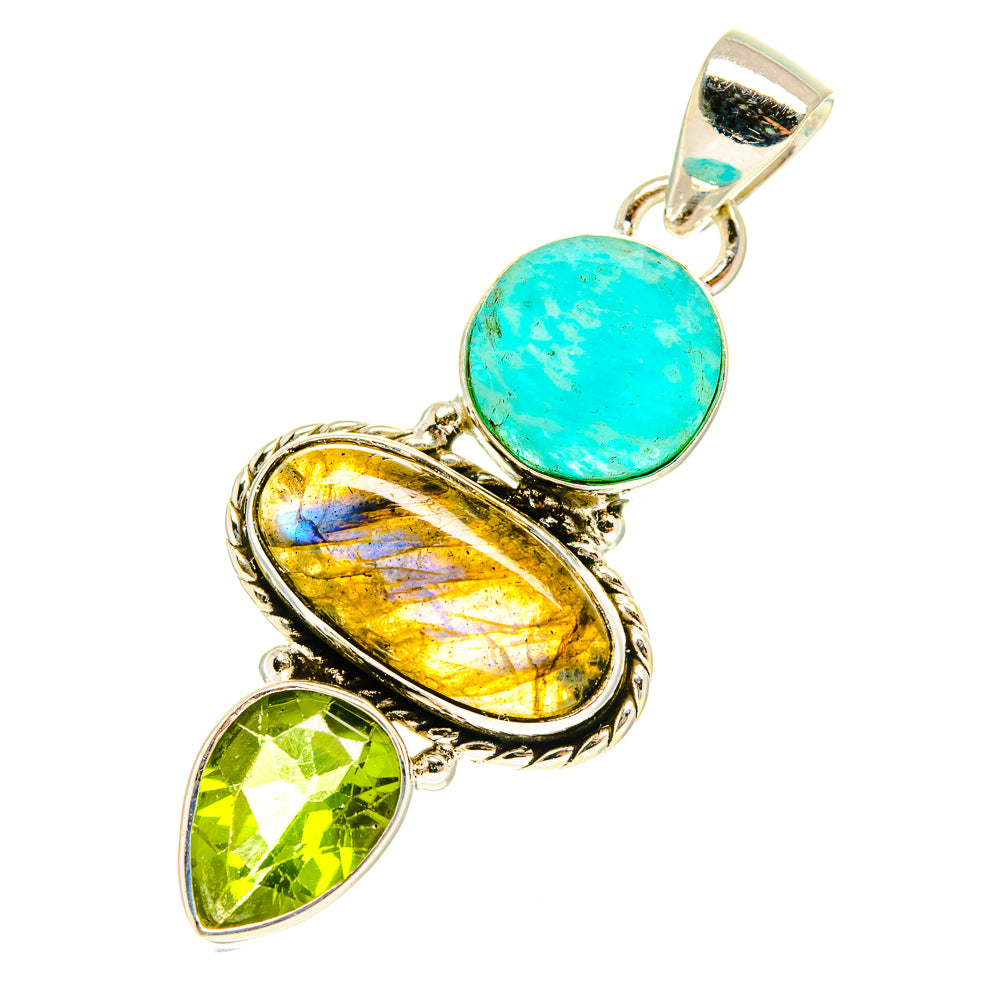 Labradorite Pendants handcrafted by Anasilvercos - PD3190