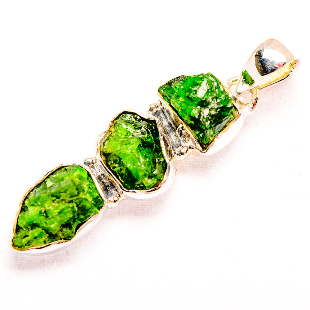 Chrome Diopside Pendants handcrafted by Anasilvercos - PD32145 - Photo 2