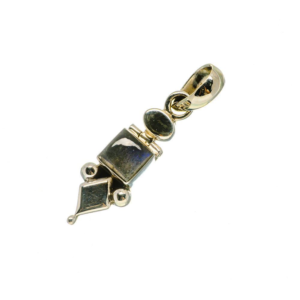Labradorite Pendants handcrafted by Anasilvercos - PD731496
