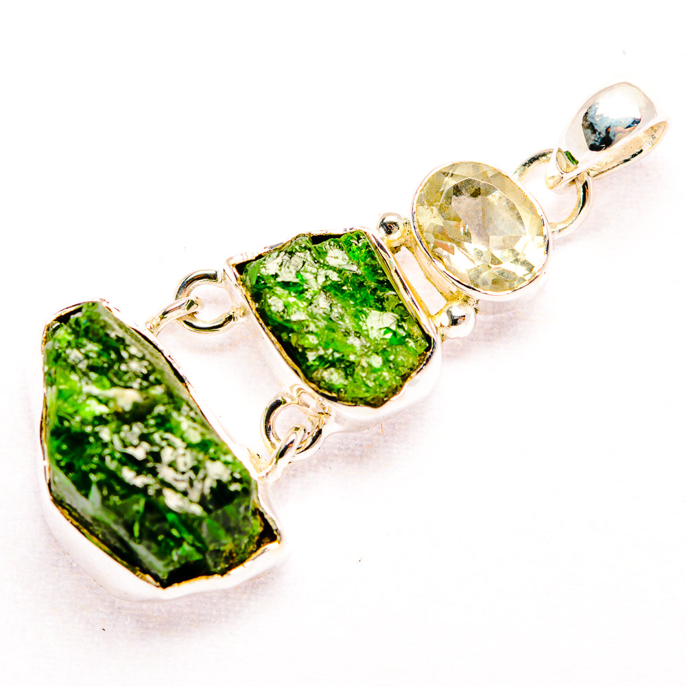 Chrome Diopside Pendants handcrafted by Anasilvercos - PD32160 - Photo 2