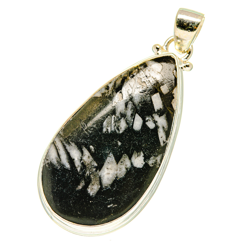 Chrysanthemum Stone Pendants handcrafted by Anasilvercos - PD3272