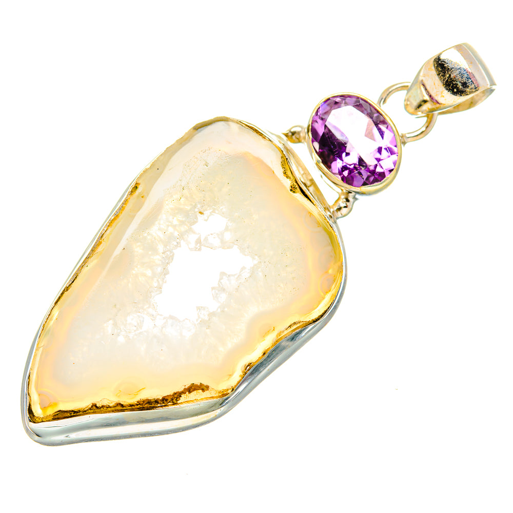 White Geode Slice Pendants handcrafted by Anasilvercos - PD34188 - Photo 2