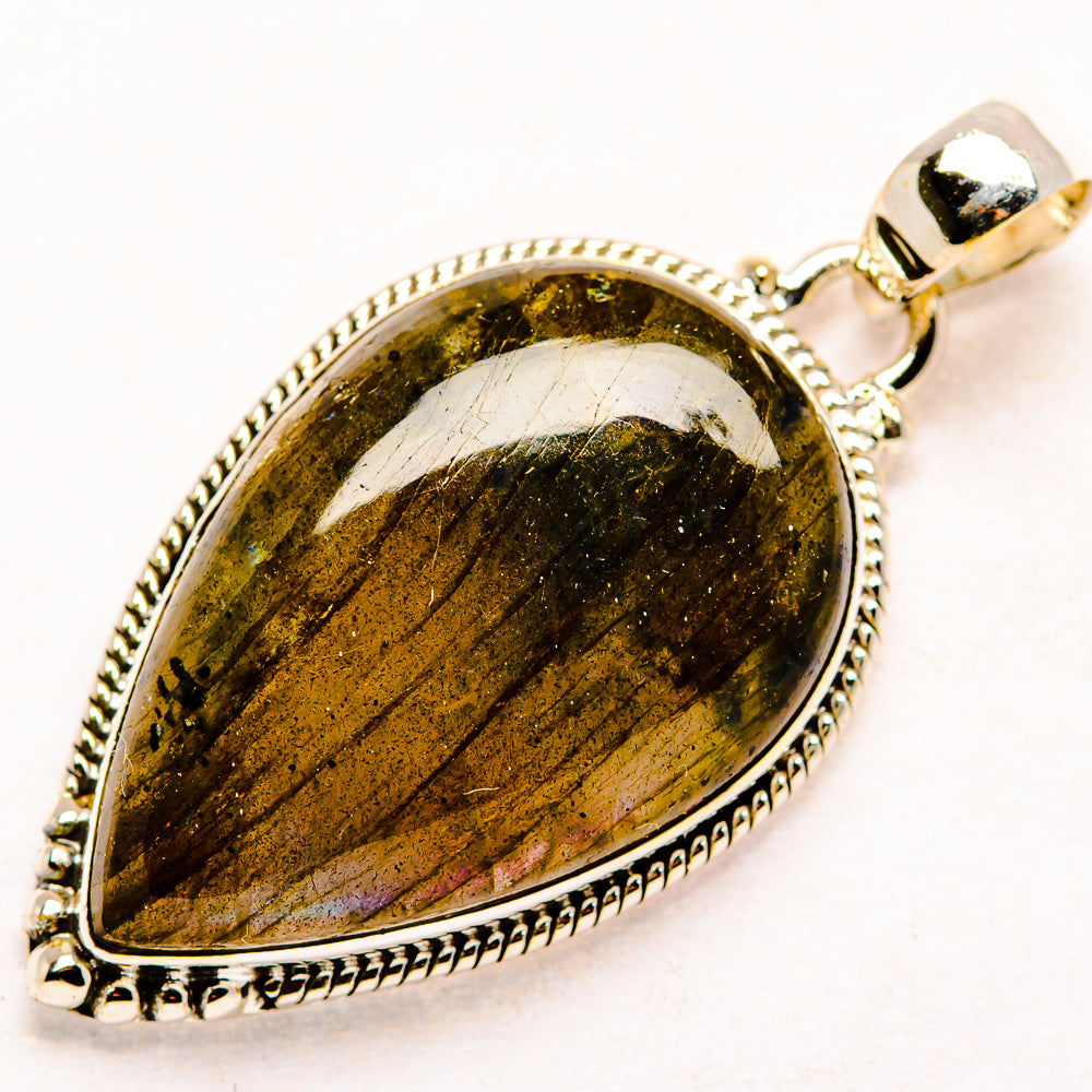 Labradorite Pendants handcrafted by Anasilvercos - PD34480 - Photo 2
