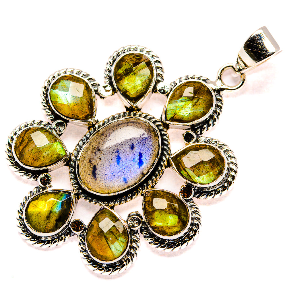 Labradorite Pendants handcrafted by Anasilvercos - PD35000 - Photo 2
