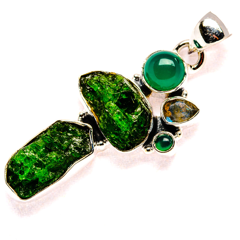 Chrome Diopside Pendants handcrafted by Anasilvercos - PD35601 - Photo 2