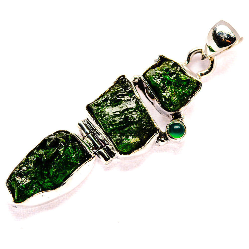 Chrome Diopside Pendants handcrafted by Anasilvercos - PD35685 - Photo 2